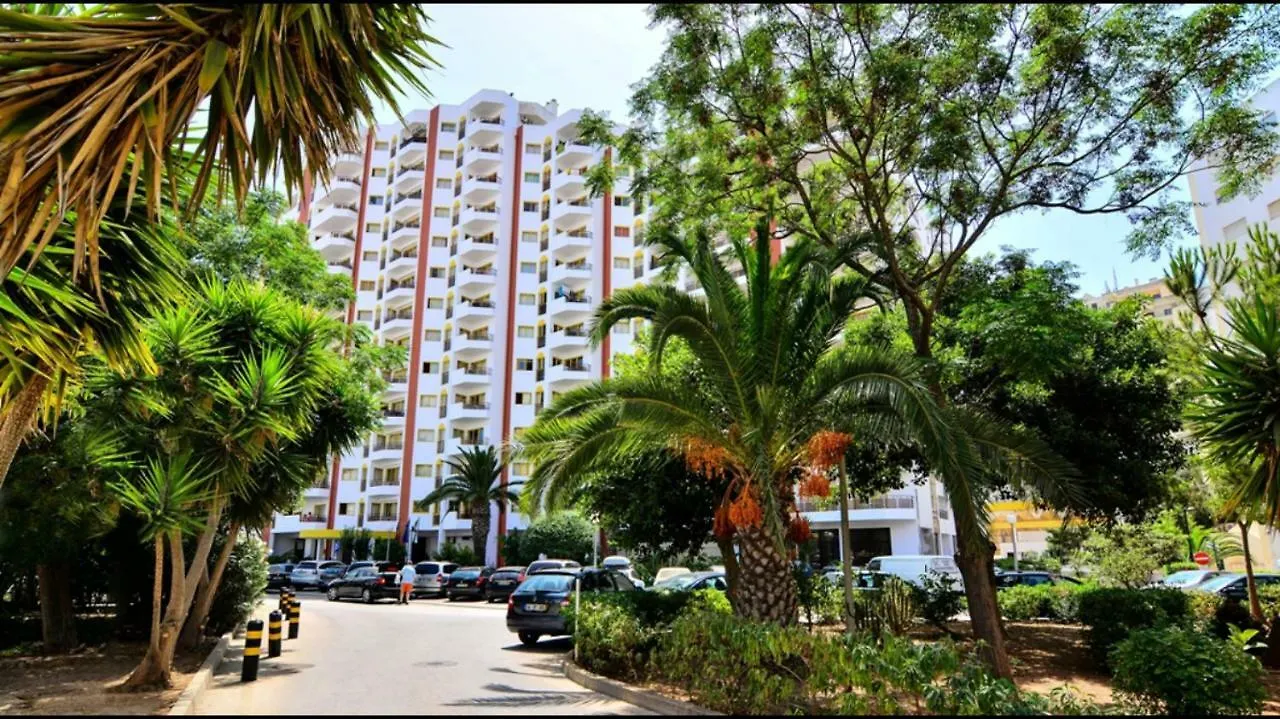 Praia Da Rocha Apartment 3 location